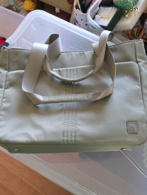 IHKWIP, Light Sage Green Tote Bag